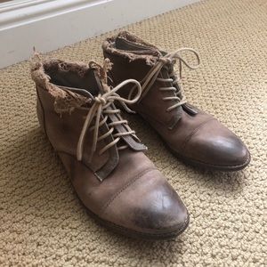 FREE PEOPLE BOOTIES size 37